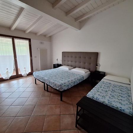 Bed & Breakfast Torrechiara Buitenkant foto