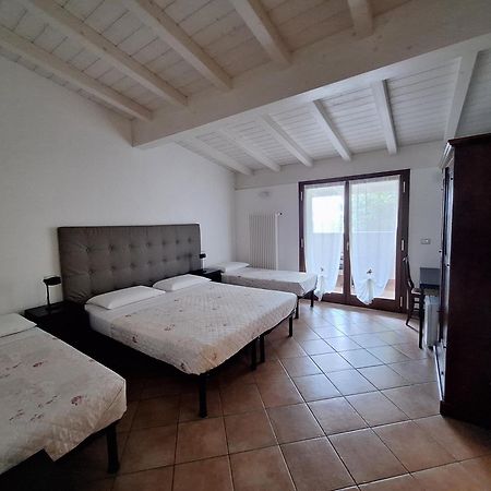 Bed & Breakfast Torrechiara Buitenkant foto