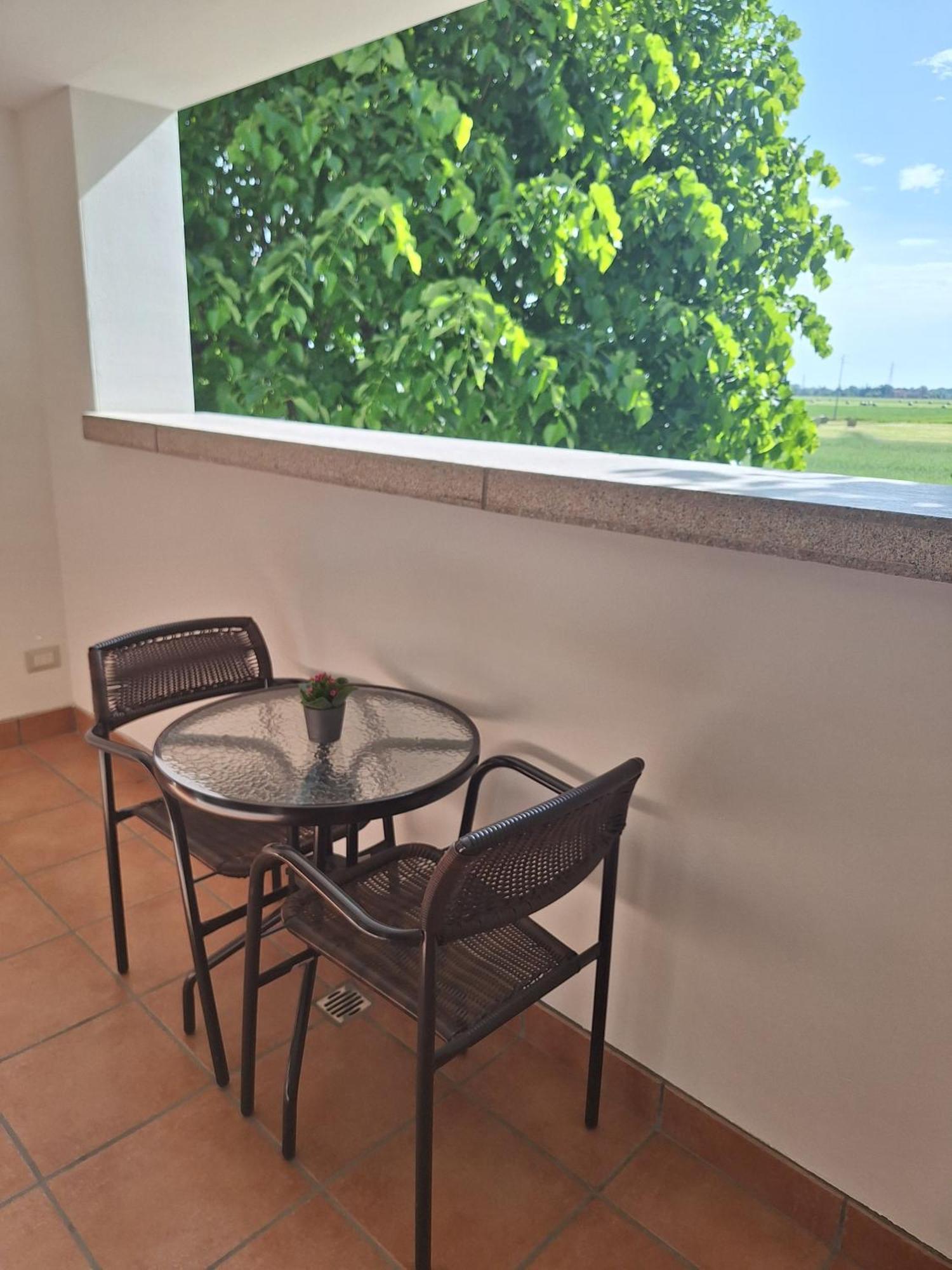 Bed & Breakfast Torrechiara Buitenkant foto