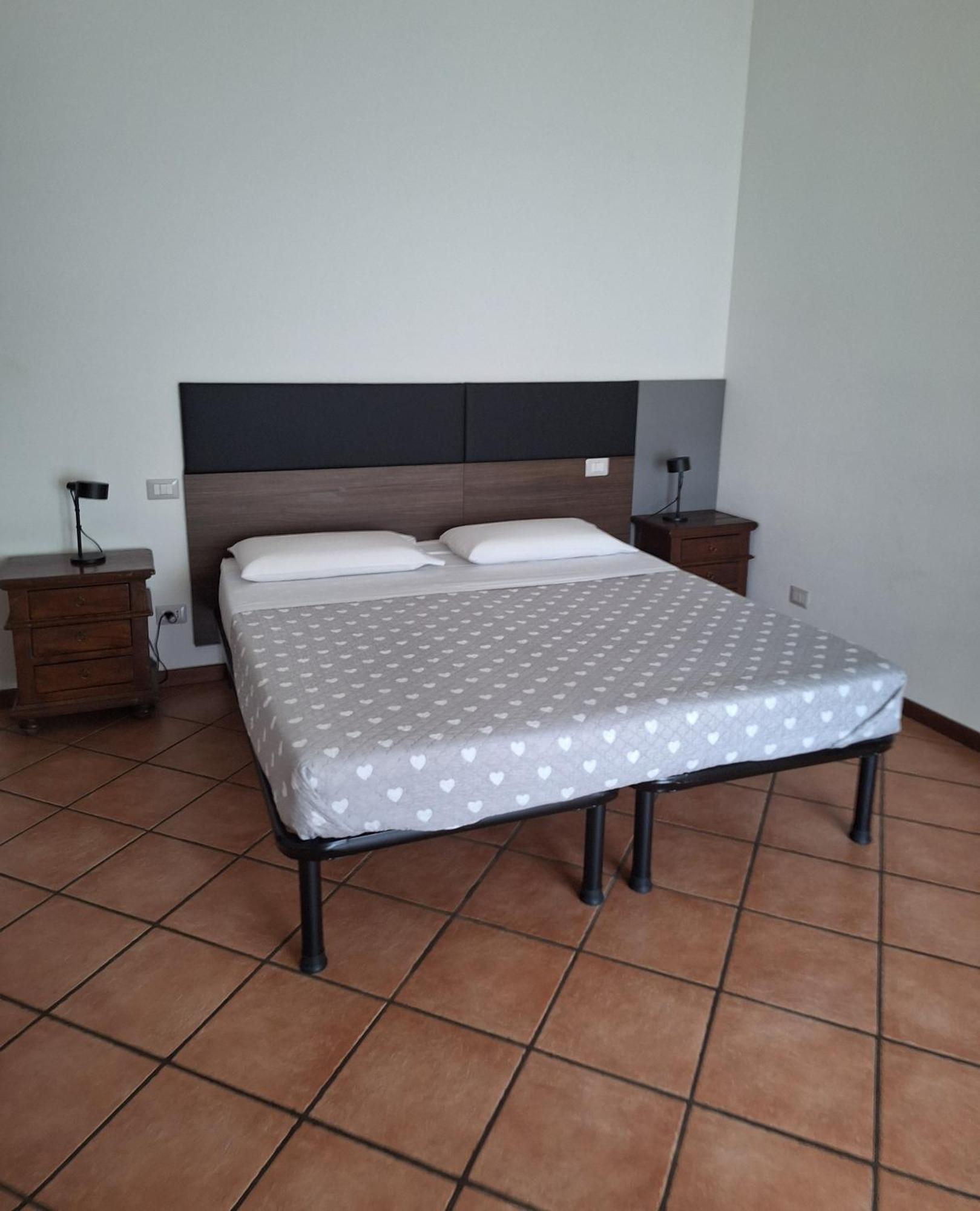 Bed & Breakfast Torrechiara Buitenkant foto
